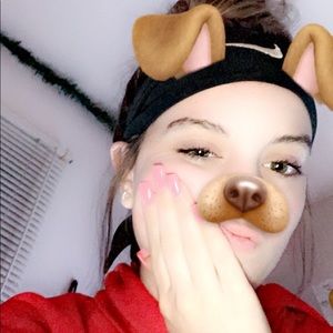 Meet your Posher, Chloe